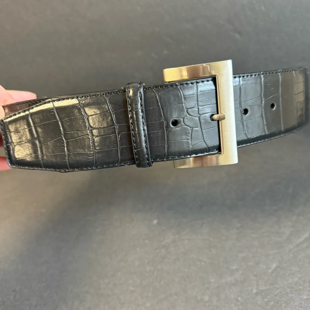 Vintage Wide Waist Belt Black‎ Leather Alligator Embossed Moc Croc Womens Medium